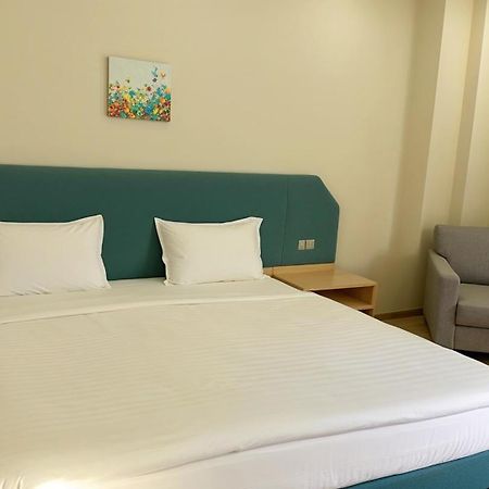 קרנבו Holiday Village Interpark מראה חיצוני תמונה
